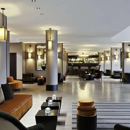 Hotell Barriere Le Grand Enghien-les-Bains