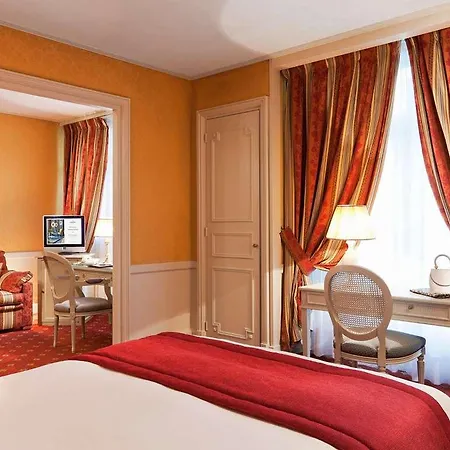 Hotell Barriere Le Grand 4*