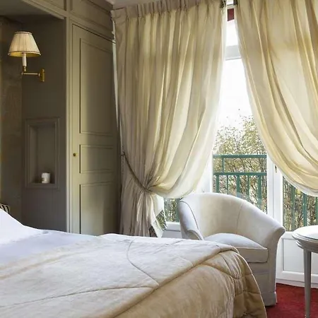 Barriere Le Grand 4* Enghien-les-Bains