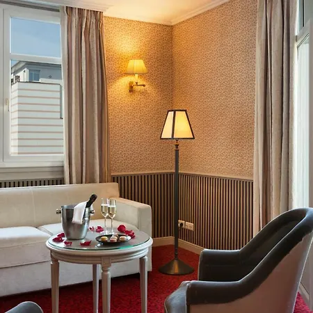 Barriere Le Grand Hotell 4*