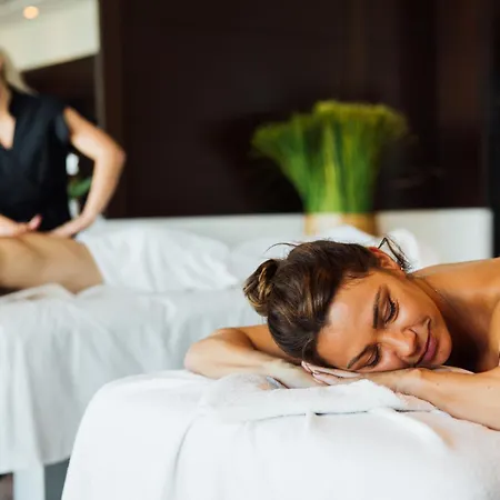 Barriere Le Grand Hotell 4*