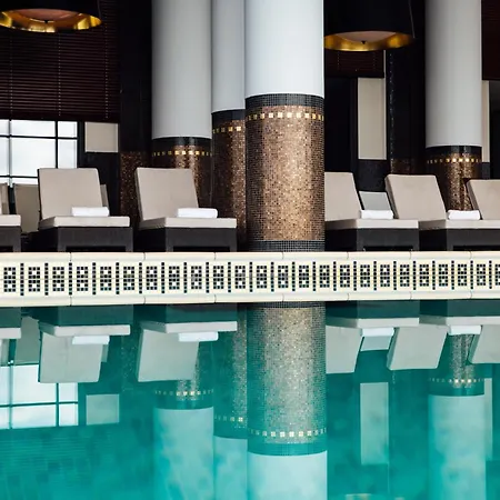 Barriere Le Grand Hotell 4*