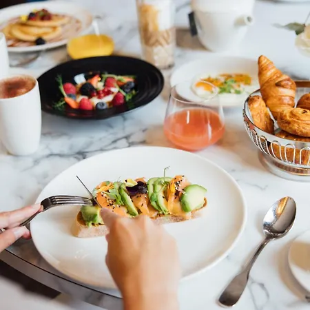 Hotell Barriere Le Grand 4*