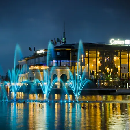 Hotell Barriere Le Grand Enghien-les-Bains