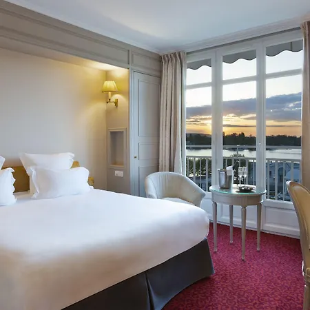 Barriere Le Grand Hotell 4*