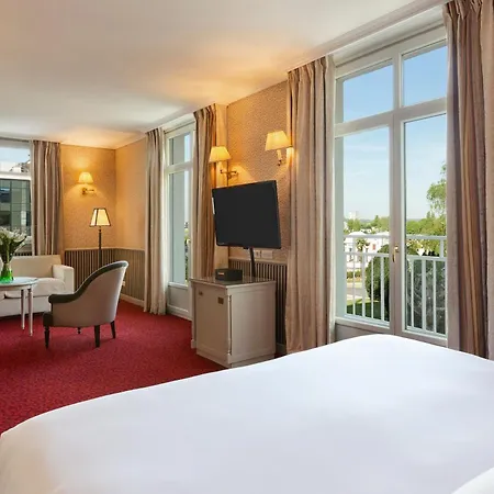 Barriere Le Grand 4* Enghien-les-Bains